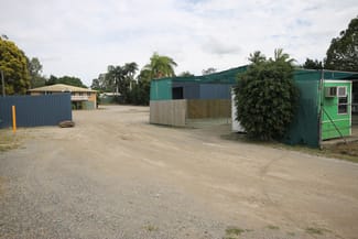 Shop & Retail commercial property leased at 3241 Old Cleveland Road Capalaba QLD 4157