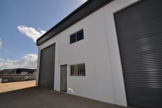 Factory, Warehouse & Industrial commercial property leased at Unit 1, 58 Keane Street Currajong QLD 4812
