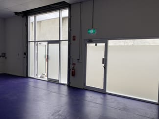 Shop & Retail commercial property leased at 4/75 Redland Bay Road Capalaba QLD 4157
