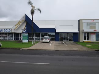 Showrooms / Bulky Goods commercial property leased at 248-250 Hartley Street Bungalow QLD 4870