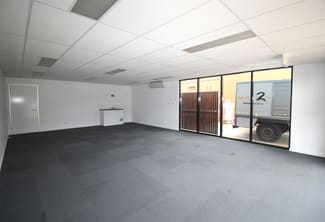 Factory, Warehouse & Industrial commercial property leased at 12/1-5 Gardner Court Wilsonton QLD 4350