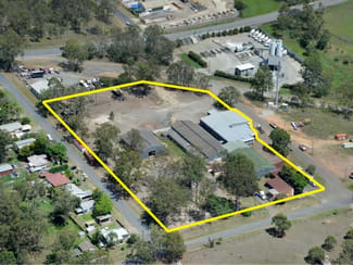 Factory, Warehouse & Industrial commercial property leased at Raceview QLD 4305