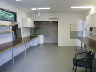 Factory, Warehouse & Industrial commercial property leased at 19/172 North Road Woodridge QLD 4114