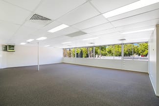 Offices commercial property leased at 8B Bell Street Toowoomba City QLD 4350