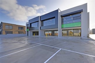 Factory, Warehouse & Industrial commercial property leased at 02/105-115 Cochranes Road Moorabbin VIC 3189