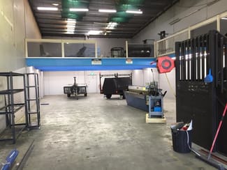 Factory, Warehouse & Industrial commercial property leased at 6/5-6 Len Thomas Place Narre Warren VIC 3805