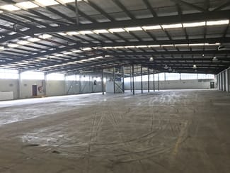 Factory, Warehouse & Industrial commercial property leased at 75-77 Cochranes Rd Moorabbin VIC 3189