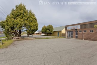 Showrooms / Bulky Goods commercial property leased at 1081A Corella Street North Albury NSW 2640