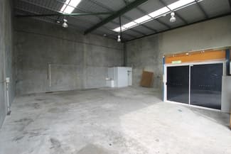 Factory, Warehouse & Industrial commercial property leased at 5/70 Andrew Street Wynnum QLD 4178