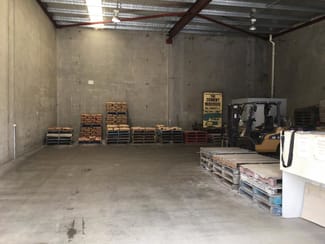 Showrooms / Bulky Goods commercial property leased at Unit 2/18 Penrith Street Penrith NSW 2750