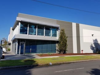 Showrooms / Bulky Goods commercial property leased at Unit 3/Unit 3, 610 Lorimer Street Port Melbourne VIC 3207 Showrooms / Bulky Goods commercial property leased at Unit 3/Unit 3, 610 Lorimer Street Port Melbourne VIC 3207