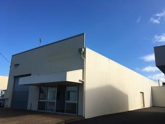 Showrooms / Bulky Goods commercial property leased at 4 Mary Bundaberg East QLD 4670 Showrooms / Bulky Goods commercial property leased at 4 Mary Bundaberg East QLD 4670
