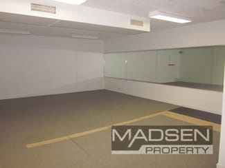 Factory, Warehouse & Industrial commercial property leased at 23B/500 Seventeen Mile Rocks Road Seventeen Mile Rocks QLD 4073