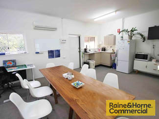 Shop & Retail commercial property leased at Chermside QLD 4032 Shop & Retail commercial property leased at Chermside QLD 4032