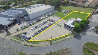 Showrooms / Bulky Goods commercial property leased at 3432 Pacific Highway Springwood QLD 4127