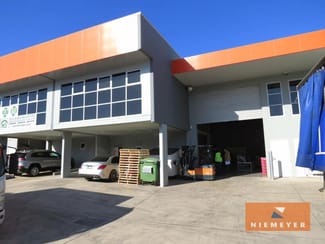 Factory, Warehouse & Industrial commercial property leased at 3 - 11 Hallmark Street Pendle Hill NSW 2145