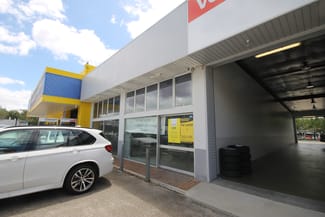 Showrooms / Bulky Goods commercial property leased at 1/48 Redland Bay Road Capalaba QLD 4157