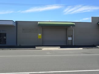 Showrooms / Bulky Goods commercial property leased at Unit 4 140 William Street Rockhampton City QLD 4700 Showrooms / Bulky Goods commercial property leased at Unit 4 140 William Street Rockhampton City QLD 4700