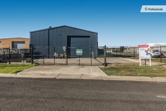 Factory, Warehouse & Industrial commercial property leased at 1/22 Smith Street Maddingley VIC 3340