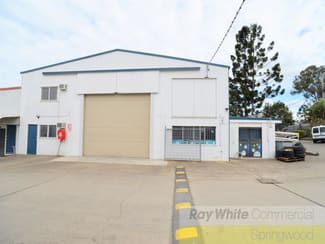 Showrooms / Bulky Goods commercial property leased at 1/207 Queens Road Kingston QLD 4114