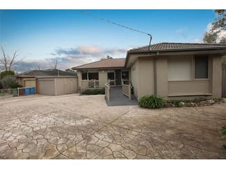 Offices commercial property leased at 3 Manuka Road Berwick VIC 3806 Offices commercial property leased at 3 Manuka Road Berwick VIC 3806