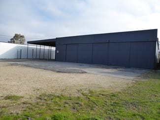 Showrooms / Bulky Goods commercial property leased at 841 Knight Road Albury NSW 2640 Showrooms / Bulky Goods commercial property leased at 841 Knight Road Albury NSW 2640