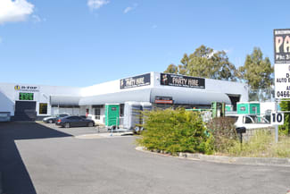Showrooms / Bulky Goods commercial property leased at 2/10 Central Court Hillcrest QLD 4118