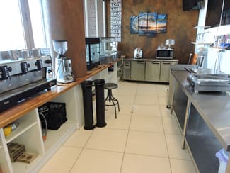 Shop & Retail commercial property leased at Shop 3/82-84 Marine Parade Southport QLD 4215