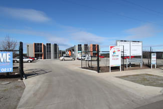 Showrooms / Bulky Goods commercial property leased at 10/27-29 Fuller Road Ravenhall VIC 3023