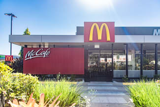Showrooms / Bulky Goods commercial property for lease at Reef Plaza Cnr Shute Harbour Rd/Paluma Rd Cannonvale QLD 4802 Showrooms / Bulky Goods commercial property for lease at Reef Plaza Cnr Shute Harbour Rd/Paluma Rd Cannonvale QLD 4802