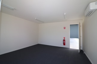 Factory, Warehouse & Industrial commercial property leased at 2/75 Clifton Grove Carrum Downs VIC 3201
