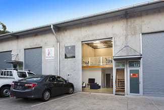 Offices commercial property leased at 18/17 Cemetery Road Helensburgh NSW 2508