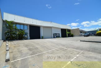 Showrooms / Bulky Goods commercial property leased at 5 Miller St Slacks Creek QLD 4127