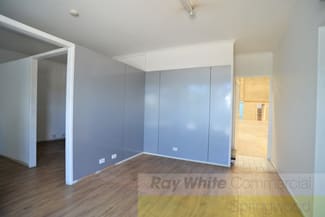 Showrooms / Bulky Goods commercial property leased at 5 Miller St Slacks Creek QLD 4127