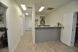 Medical / Consulting commercial property leased at 1/42 Ross River Road Mundingburra QLD 4812