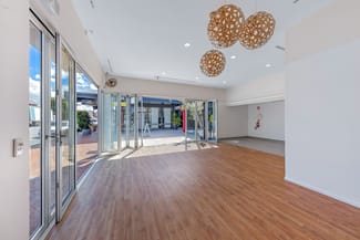 Shop & Retail commercial property leased at 8/303 Shute Harbour Road Airlie Beach QLD 4802