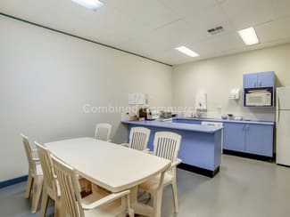 Showrooms / Bulky Goods commercial property leased at 2/1, 5 Exchange Parade Narellan NSW 2567