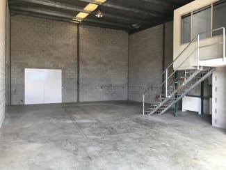 Factory, Warehouse & Industrial commercial property leased at Unit 16/2 Barry Rd Chipping Norton NSW 2170