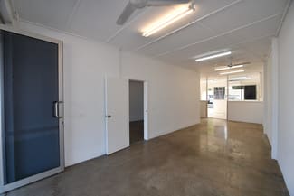 Shop & Retail commercial property leased at 159 Charters Towers Road Hyde Park QLD 4812 Shop & Retail commercial property leased at 159 Charters Towers Road Hyde Park QLD 4812