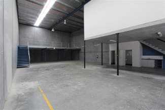 Factory, Warehouse & Industrial commercial property leased at 14/15-23 Kumulla Road Miranda NSW 2228