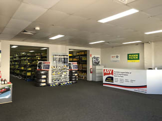Shop & Retail commercial property leased at 18 Roger Street Brookvale NSW 2100