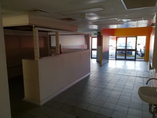 Shop & Retail commercial property leased at Shop 4 129-137 Minjungbal Drive Tweed Heads South NSW 2486 Shop & Retail commercial property leased at Shop 4 129-137 Minjungbal Drive Tweed Heads South NSW 2486