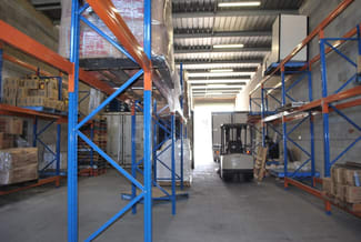 Factory, Warehouse & Industrial commercial property leased at Unit 3/8 Miller Street Slacks Creek QLD 4127