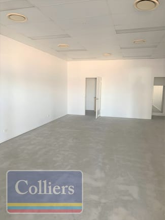 Shop & Retail commercial property leased at 3/72 Nathan Street Vincent QLD 4814