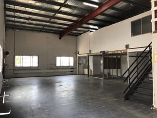 Showrooms / Bulky Goods commercial property leased at 6/1-5 Pirelli Street Southport QLD 4215 Showrooms / Bulky Goods commercial property leased at 6/1-5 Pirelli Street Southport QLD 4215