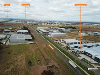 Factory, Warehouse & Industrial commercial property leased at 1-14/479 Dohertys Road Truganina VIC 3029