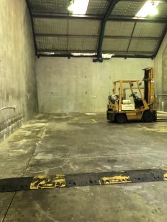 Factory, Warehouse & Industrial commercial property leased at Unit 17/192A Kingsgrove Road Kingsgrove NSW 2208