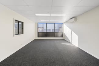 Factory, Warehouse & Industrial commercial property leased at Warwick Farm NSW 2170