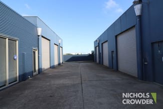 Factory, Warehouse & Industrial commercial property leased at 5/25-27 Progress Street Mornington VIC 3931