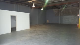 Showrooms / Bulky Goods commercial property leased at 7/7 Lathe Street Virginia QLD 4014